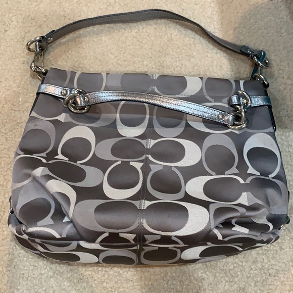 Coach purse - Picture 1 of 3
